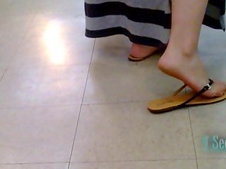 long dress latina feet