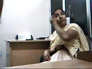 indian wife doing a cam show exposing her bigtits with hubby