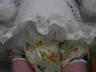 diapered sissy wetting nappy